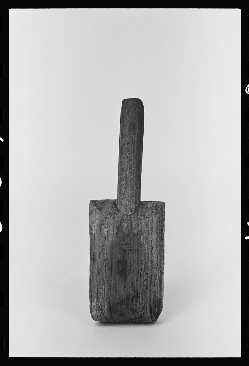 photographie Battoir à linge Ph.1981.1.687 Photo