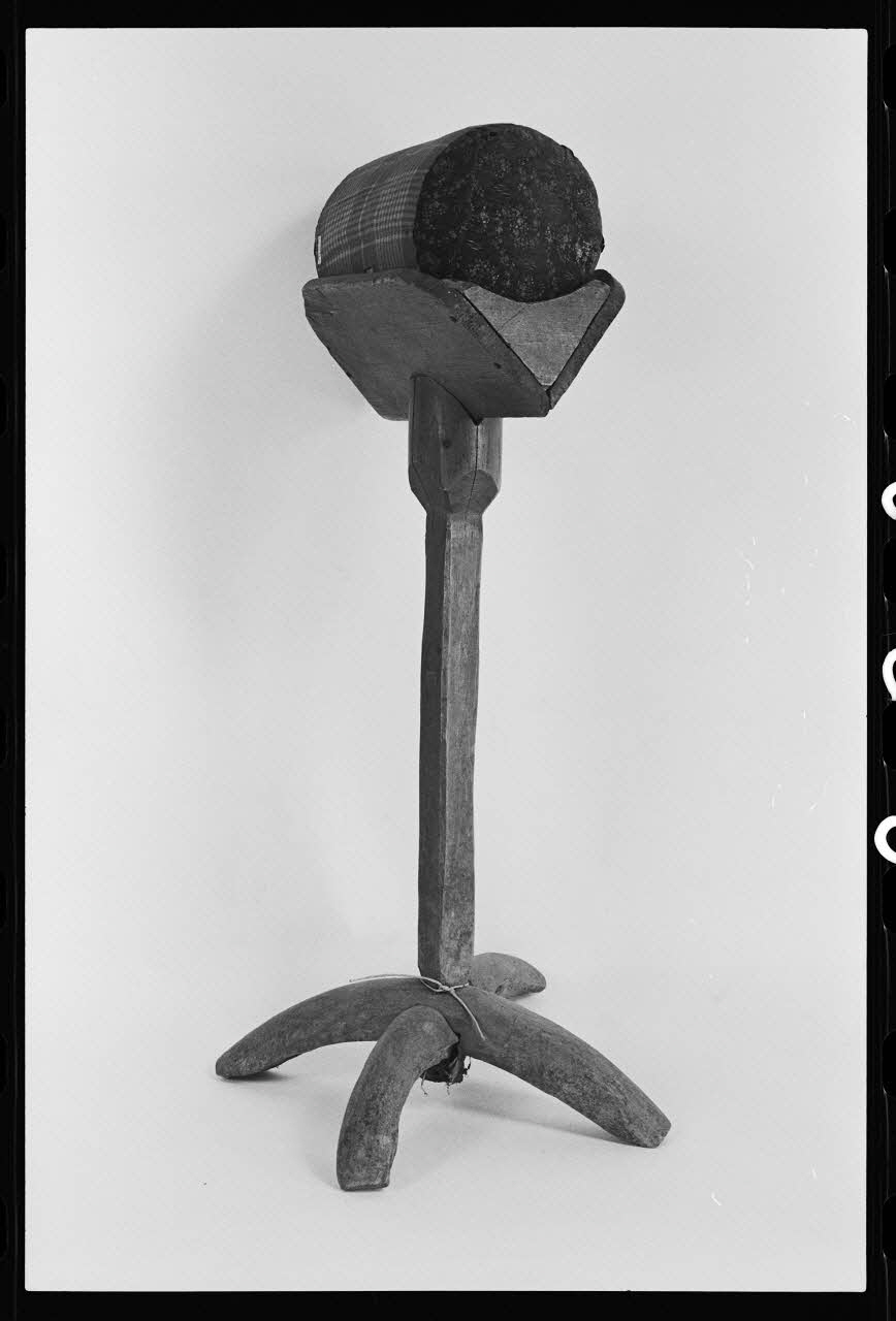 photographie Métier à dentelle Ph.1981.1.837 Photo