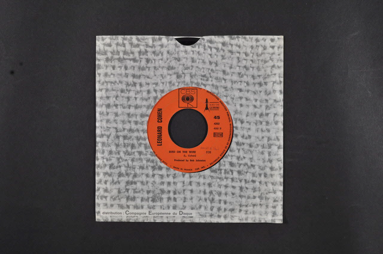 disque 45 tours Bird on the wire 2001.69.16.714.1-2 Photo Mucem