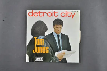 disque 45 tours City girl 2001.69.16.742.1-2  Photo Mucem
