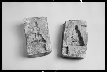 photographie Moule à santons représentant une Vierge à l'enfant daté de la fin du 19è siècle Ph.1982.1.230 Photo