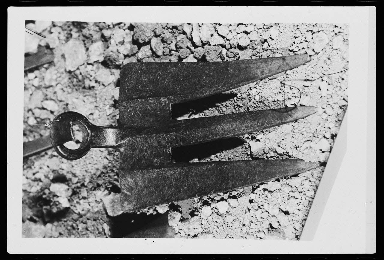 photographie Houe. Dépôt au musée de Cognac Ph.1982.1.537 Photo