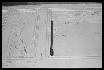 photographie Outil pour moyeu de roue. Dépôt au musée de Saint-Flour Ph.1982.1.577  Photo