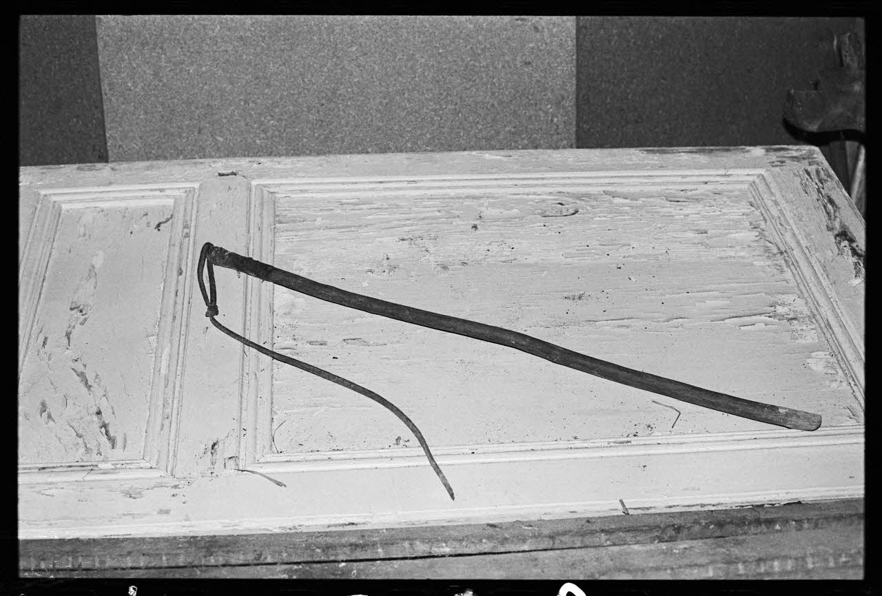 photographie Fouet de berger. Dépôt au musée de Saint-Flour Ph.1982.1.592 Photo