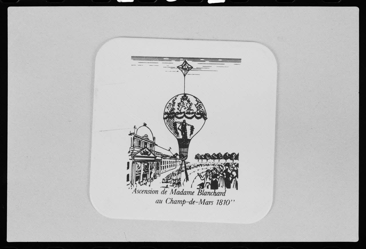 photographie Bibelot-souvenir Ph.1982.1.727 Photo