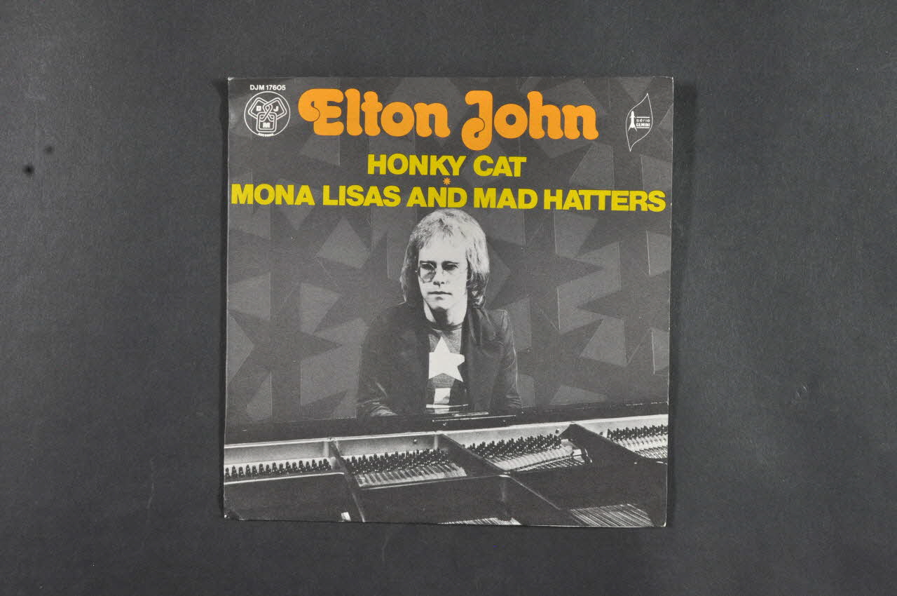 disque 45 tours Mona Lisas and mad hatters 2001.69.16.769.1-2 Photo Mucem