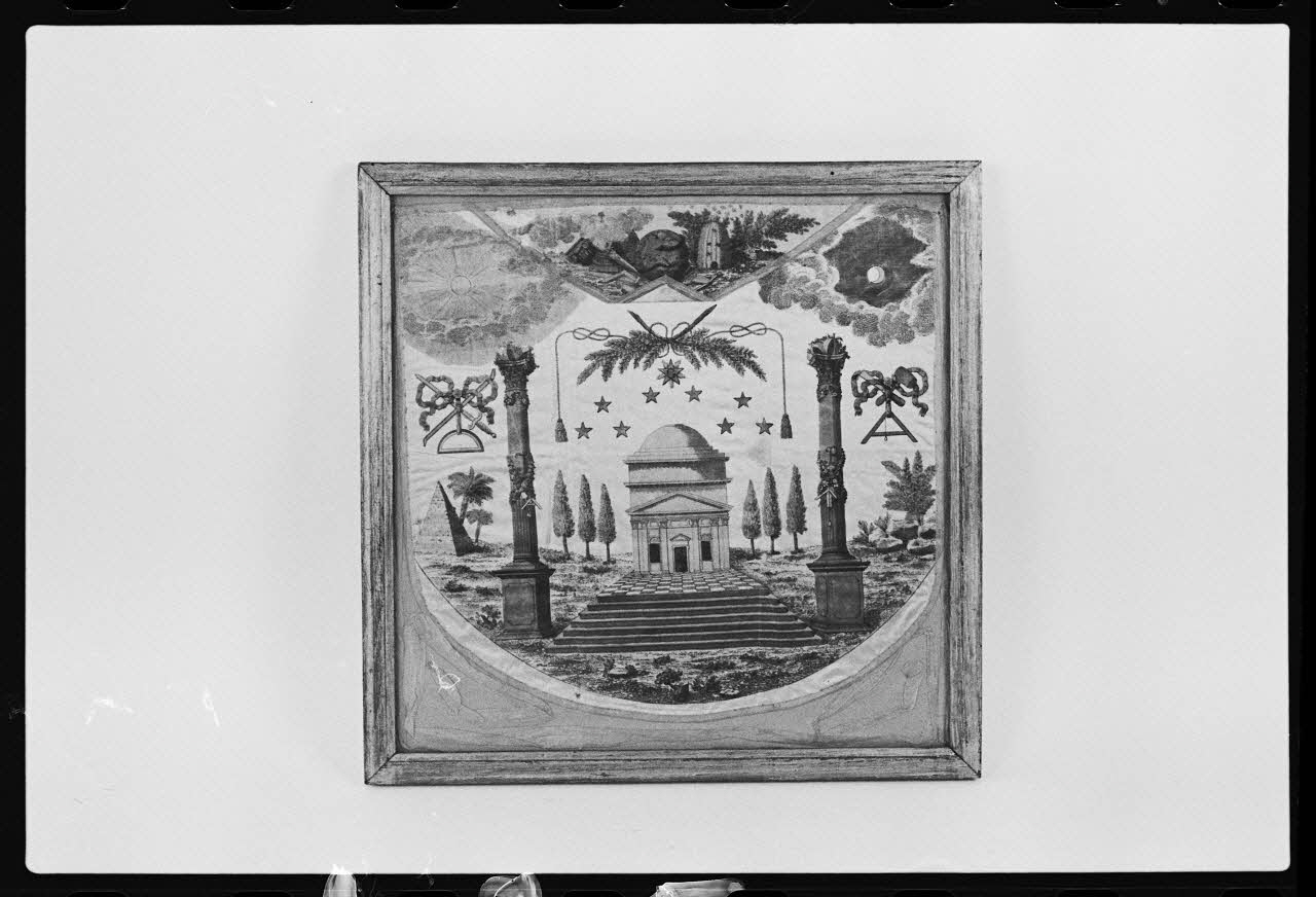 photographie MNATP. Exposition. L'abeille, l'homme, le miel et la cire (23 octobre 1981 - 28 mai 1982) Ph.1982.30.125 Photo