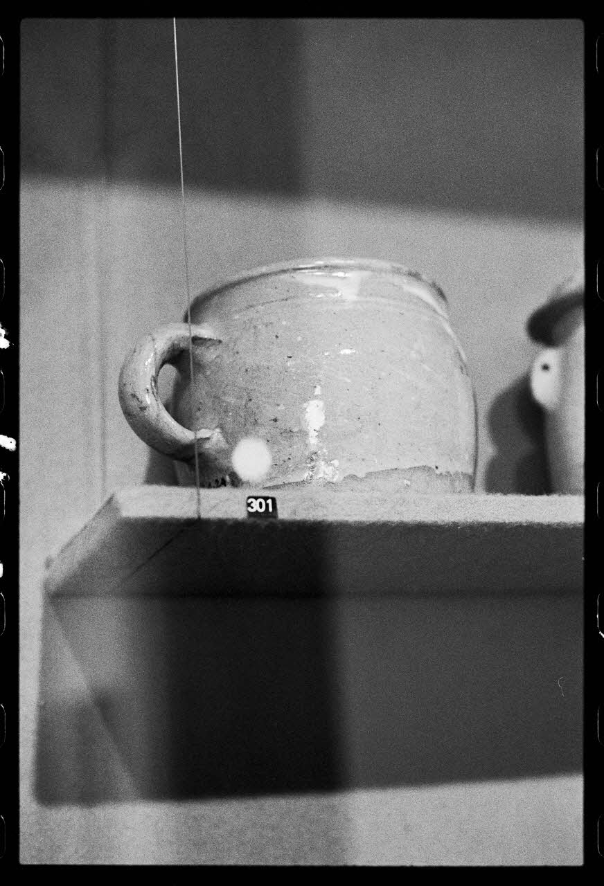 photographie MNATP. Exposition. L'abeille, l'homme, le miel et la cire (23 octobre 1981 - 28 mai 1982) Ph.1982.30.140 Photo