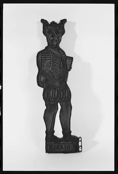photographie MNATP. Exposition. L'abeille, l'homme, le miel et la cire (23 octobre 1981 - 28 mai 1982) Ph.1982.30.35  Photo