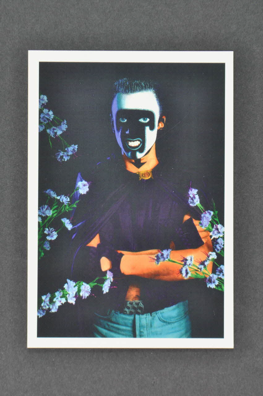 Soeurs de la Perpétuelle Indulgence - San Francisco carte postale "Capitaine Krypton n° 36" Ile-de-France, France 1992 2002.92.16 Photo Mucem