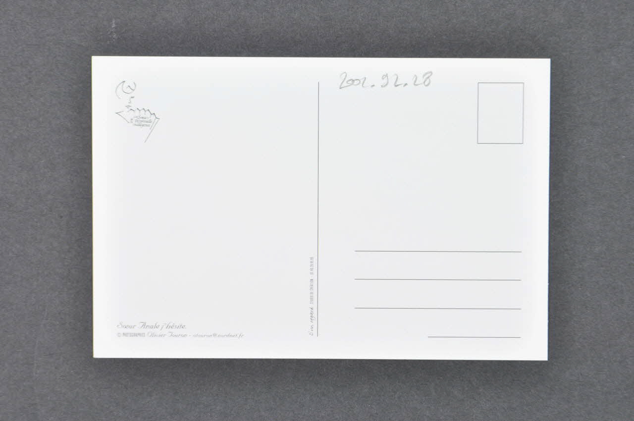 Soeurs de la Perpétuelle Indulgence - San Francisco ; Olivier Touron carte postale "Soeur Anale j'hésite (1)" (en civil et en soeur) France 2001 2002.92.28 Photo Mucem