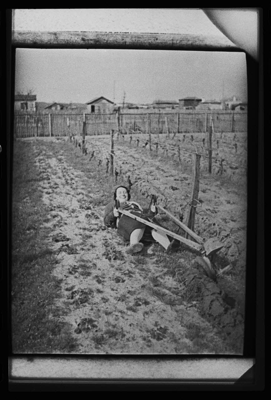 photographie MNATP. Chantier 1425. Enquête sur l'architecture rurale de la France (1968 - 1990) Ph.1982.338.29 Photo Mucem / Aventur, F.