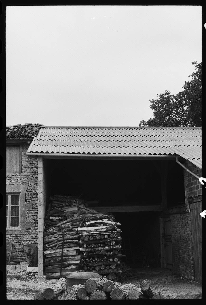 photographie MNATP. Chantier 1425. Enquête sur l'architecture rurale de la France (1968 - 1990) Ph.1982.341.71 Photo