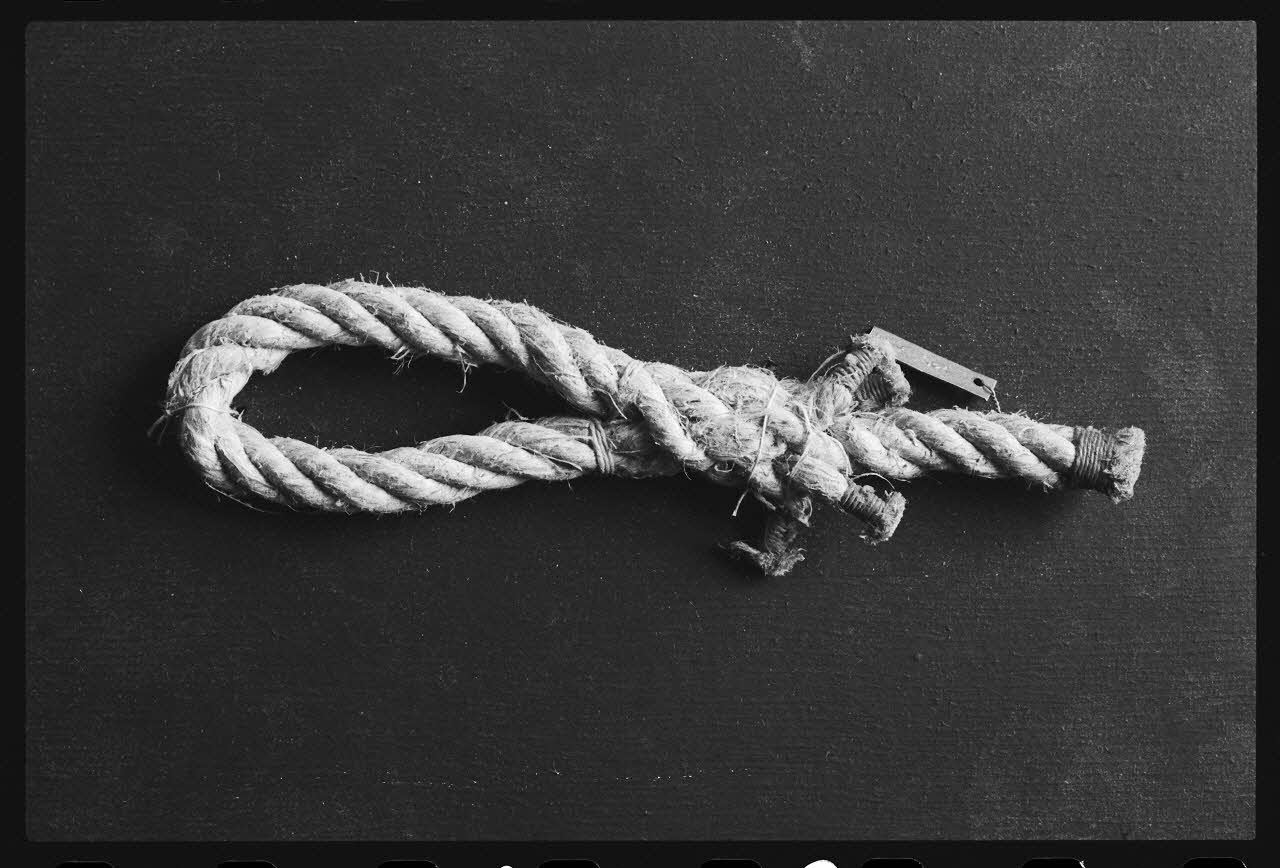 photographie Nœud de pêche : œil en filin de quatre. Corde de chanvre. 1963 Ph.1983.1.202 Photo