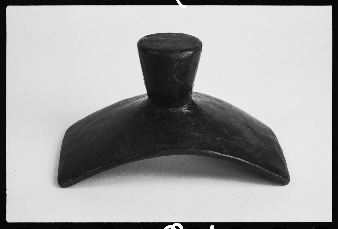 photographie Forme à fromage en bois. Provient de Samortein Ph.1983.1.84 Photo