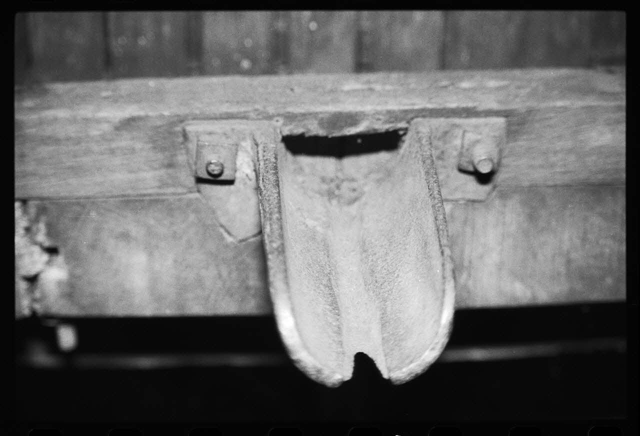 photographie Exposition. Outillages spécialisés pour la préparation du porc et la fabrication du cidre. Le 12 septembre 1982 Ph.1983.22.168 Photo