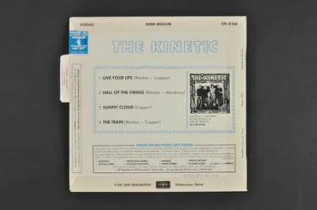 pochette de disque The train 2001.69.16.846  Photo Mucem