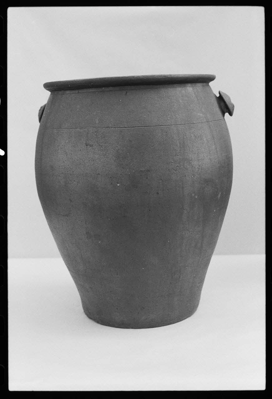 photographie Exposition. Outillages spécialisés pour la préparation du porc et la fabrication du cidre. Le 12 septembre 1982 Ph.1983.22.34 Photo
