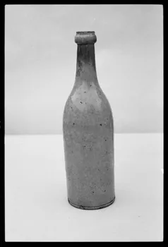 photographie Exposition. Outillages spécialisés pour la préparation du porc et la fabrication du cidre. Le 12 septembre 1982 Ph.1983.22.88 Photo
