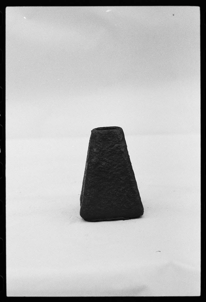photographie Exposition. Outillages spécialisés pour la préparation du porc et la fabrication du cidre. Le 12 septembre 1982 Ph.1983.22.98 Photo