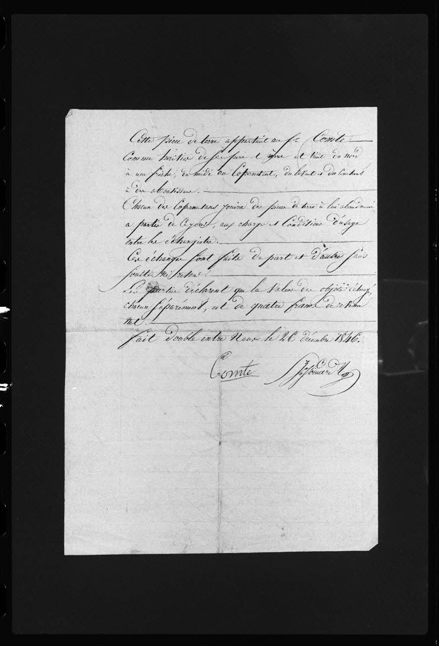 Frédéric Duchesne photographie Manuscrit prêtés sur des actes de ventes. Papiers administratifs. Echange de terrain Champagne-Ardenne, France 1873 Ph.1983.40.14 Photo
