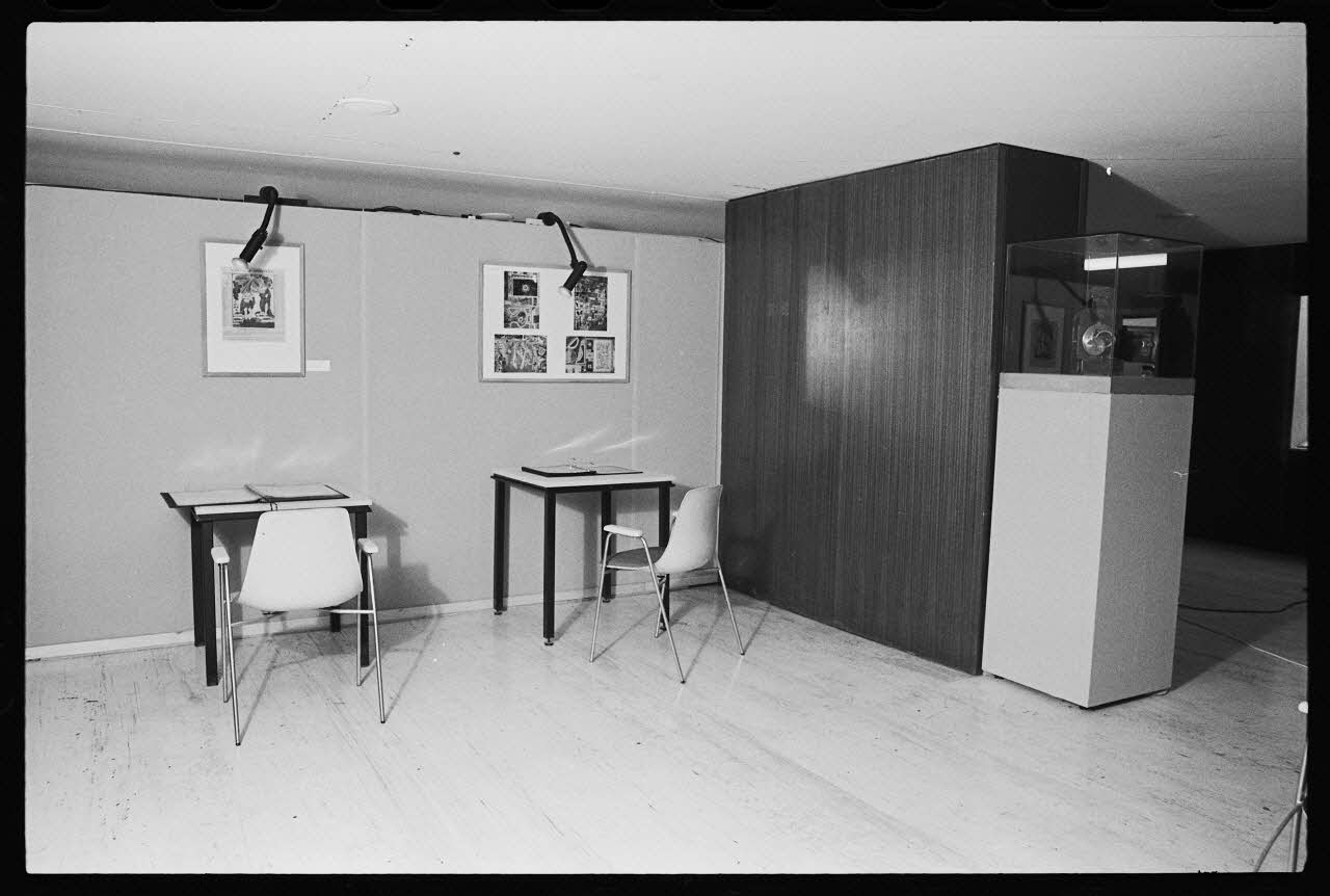 photographie MNATP. Exposition. Donation Pierre Pasquier (juin 1983-septembre 1984) Ph.1983.80.7 Photo