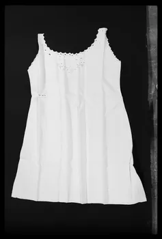 photographie Chemise de femme Ph.1984.1.167 Photo