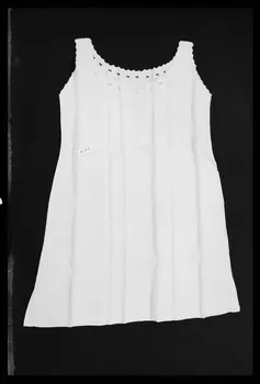 photographie Chemise de femme Ph.1984.1.168  Photo