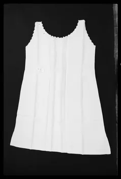 photographie Chemise de femme Ph.1984.1.172 Photo
