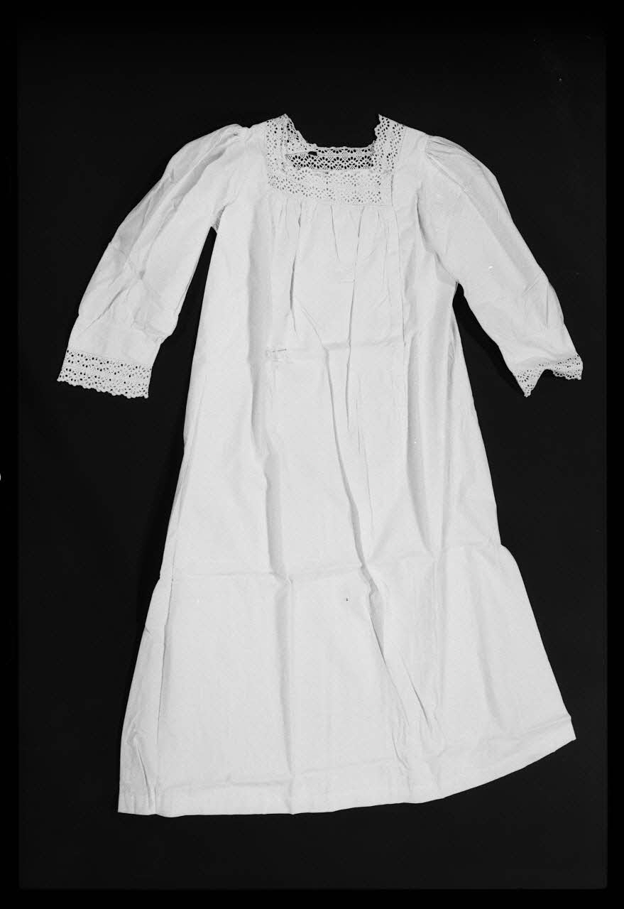 photographie Chemise de femme Ph.1984.1.183 Photo