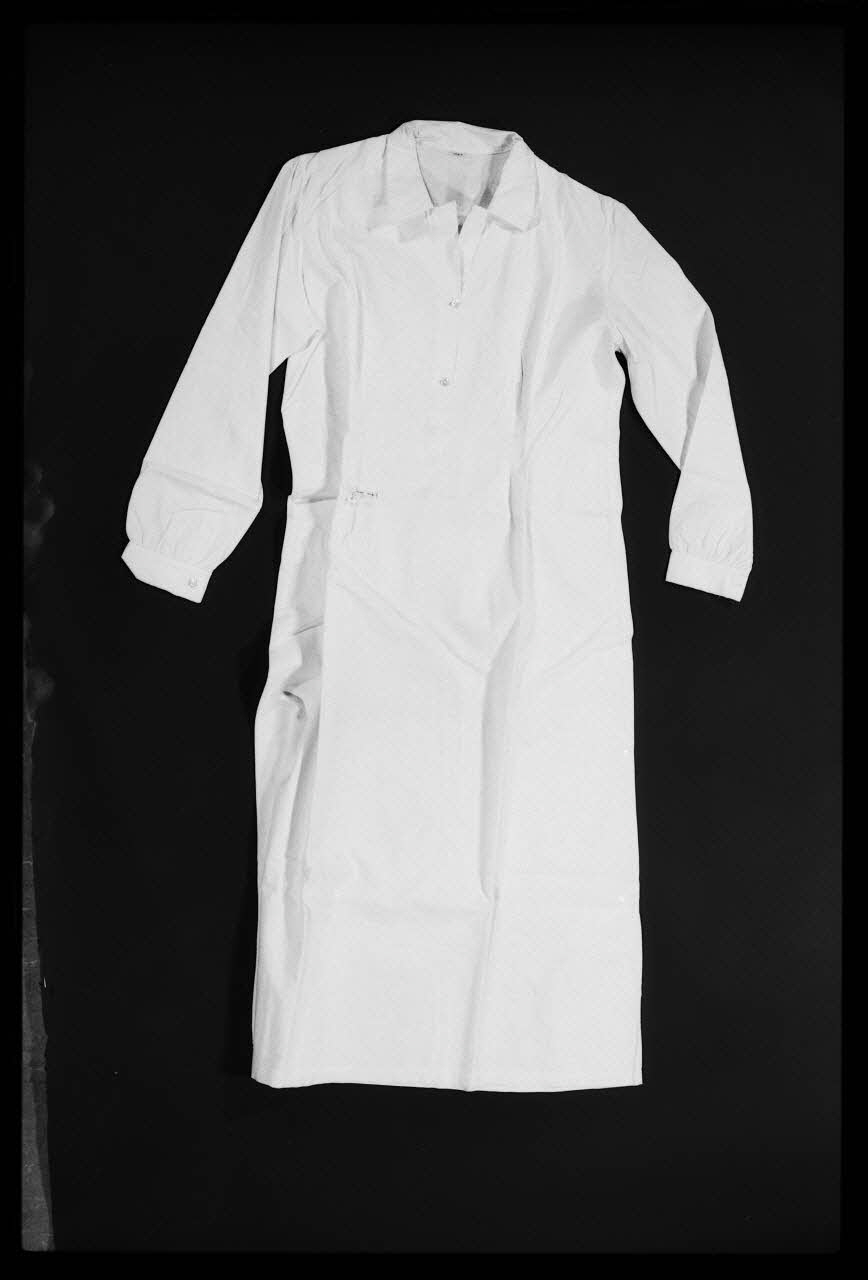 photographie Chemise de femme Ph.1984.1.185 Photo
