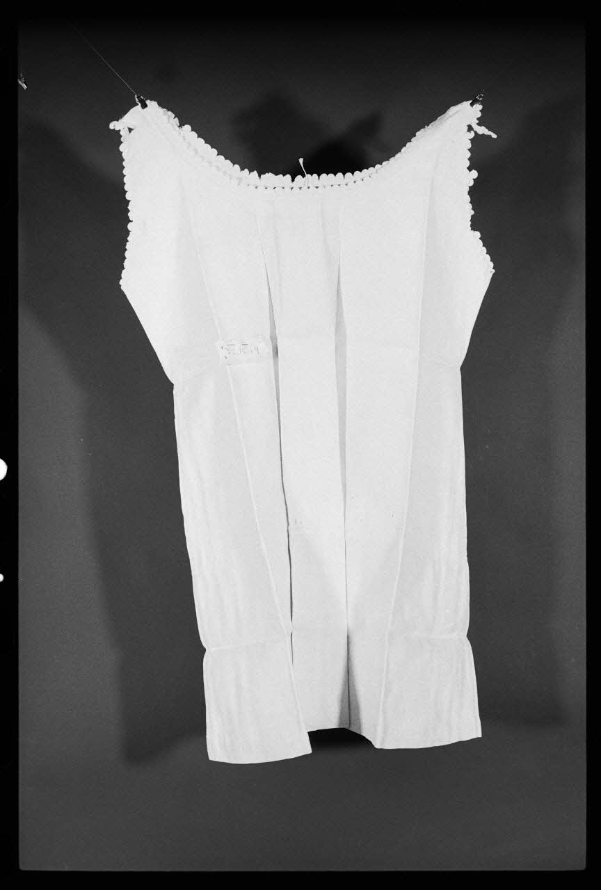 photographie Chemise de femme Ph.1984.1.21 Photo