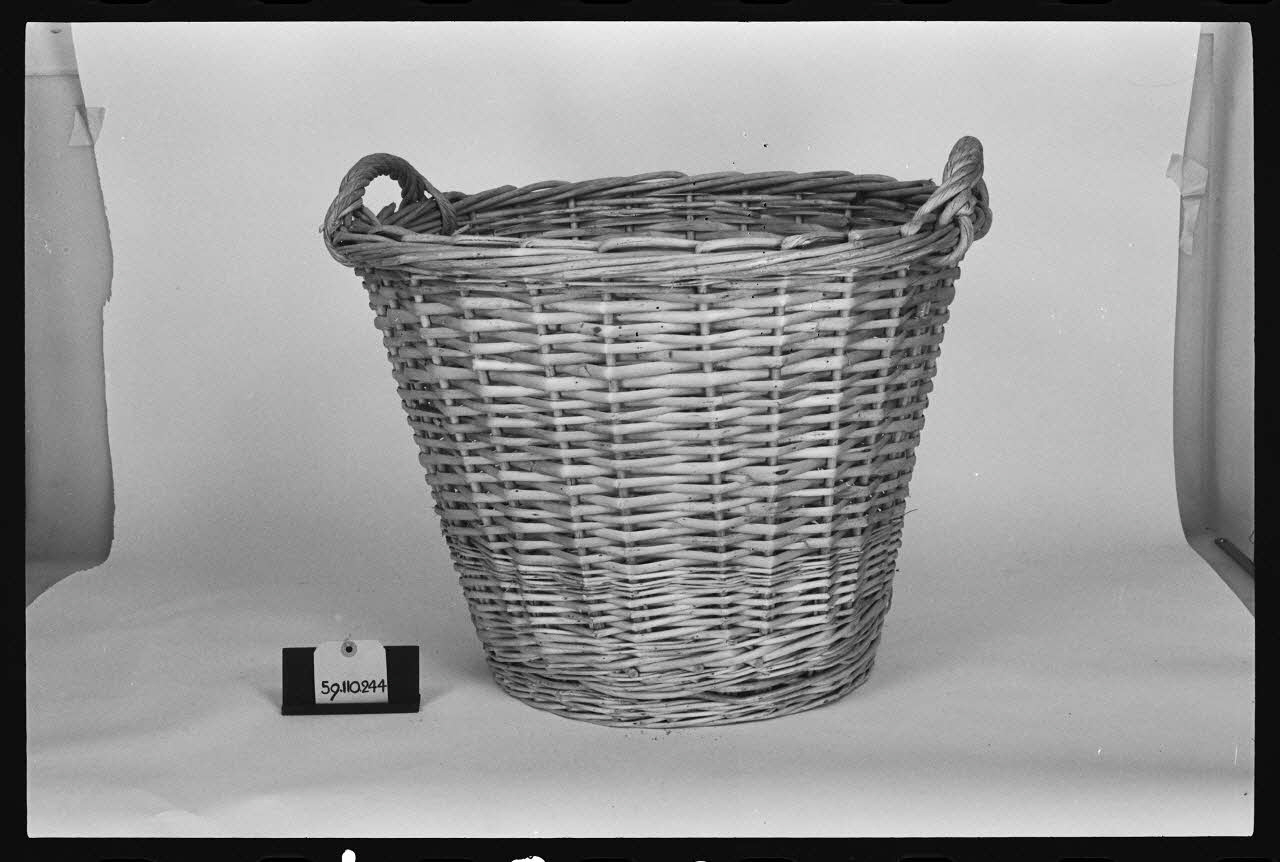 photographie Corbeille Ph.1984.1.400 Photo