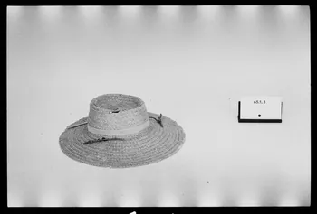 photographie Couvre-chef Ph.1984.1.555  Photo
