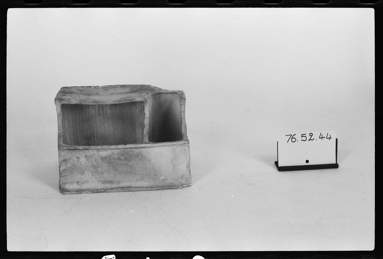photographie Objet domestique daté de 1872 Ph.1984.1.599 Photo