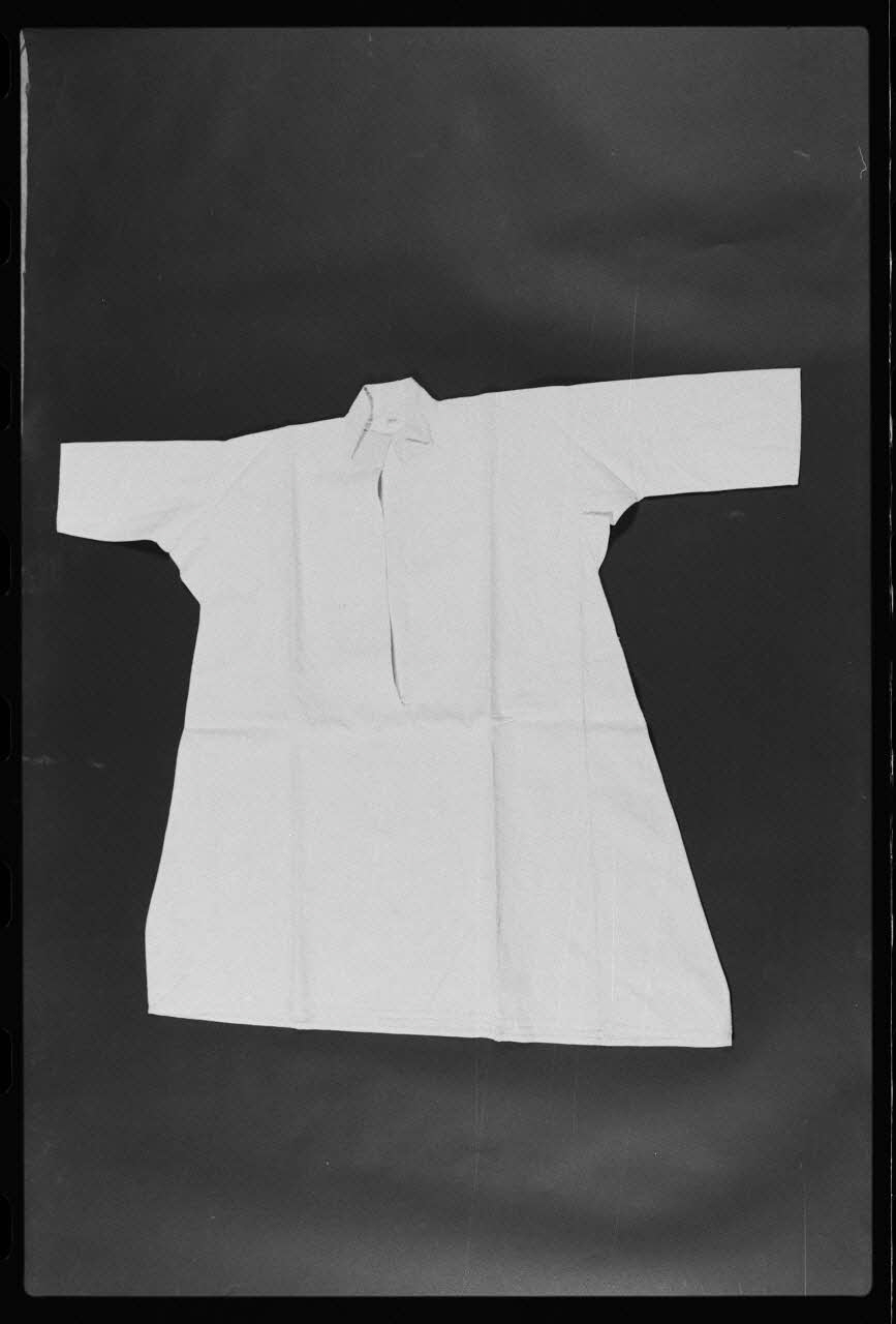 photographie Chemise de femme Ph.1984.1.617 Photo