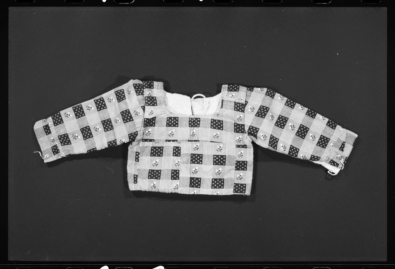 photographie Brassière de nourrisson Ph.1984.1.650 Photo