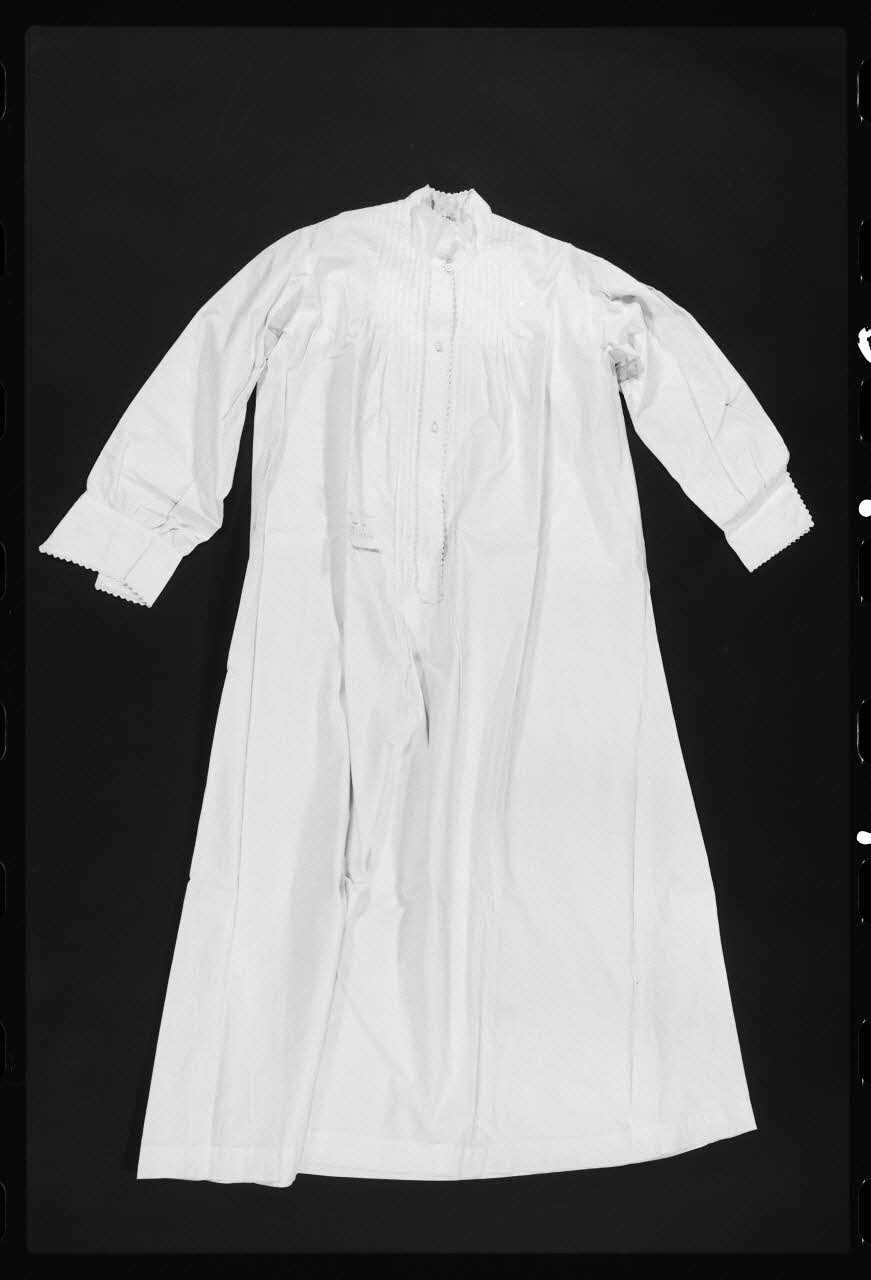photographie Chemise de nuit Ph.1984.1.656 Photo