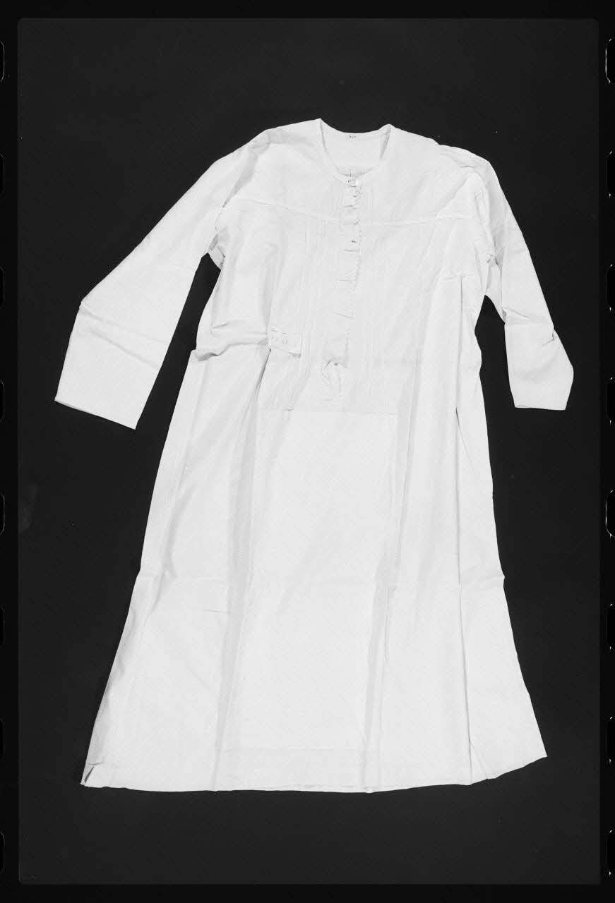 photographie Chemise de nuit Ph.1984.1.657 Photo