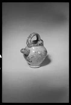 photographie Sifflet à eau en forme de cruche Ph.1984.1.66 Photo