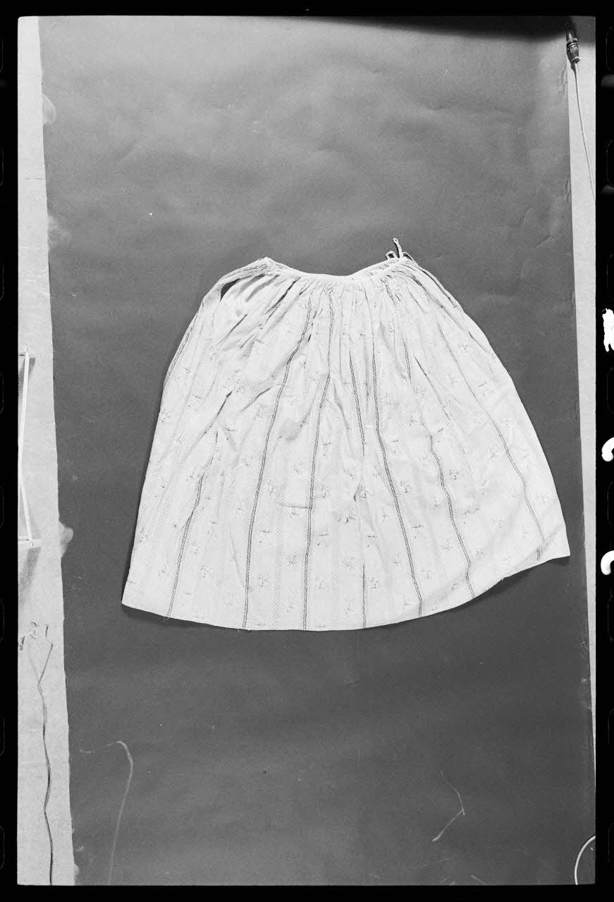 photographie Jupon Ph.1984.1.775 Photo