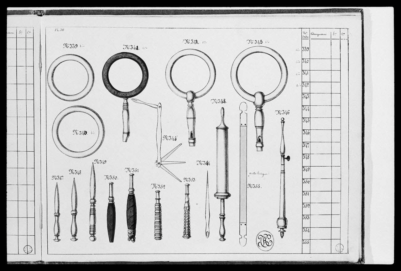photographie "Album de jeux et tabletterie : bobine, fuseau, sifflet". Catalogue daté de 1850. Reproduction industrielle et gouache, dessin et lithographie par Defrondats Ph.1984.2.164 Photo