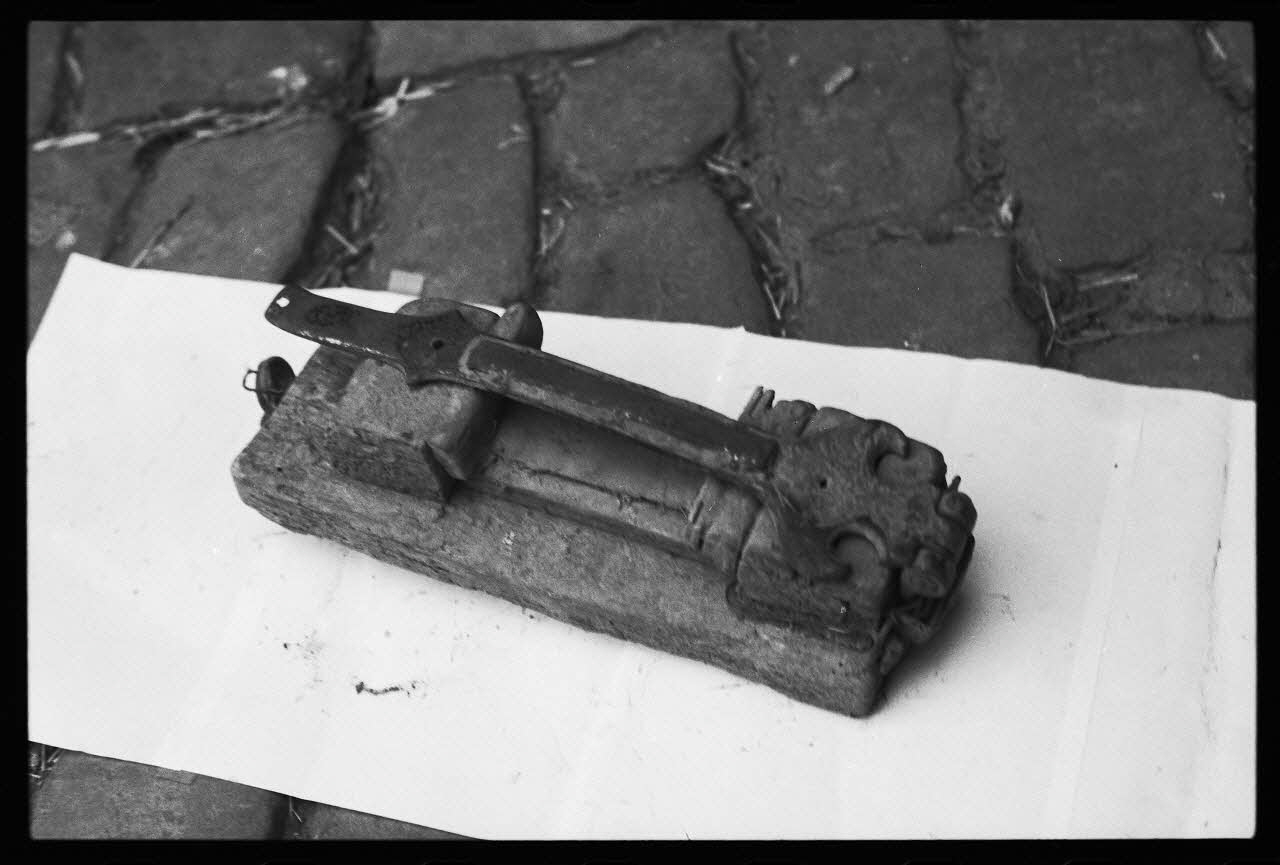 photographie Culture potagère. Moule à poireaux dit "lieux" Ph.1984.47.18 Photo