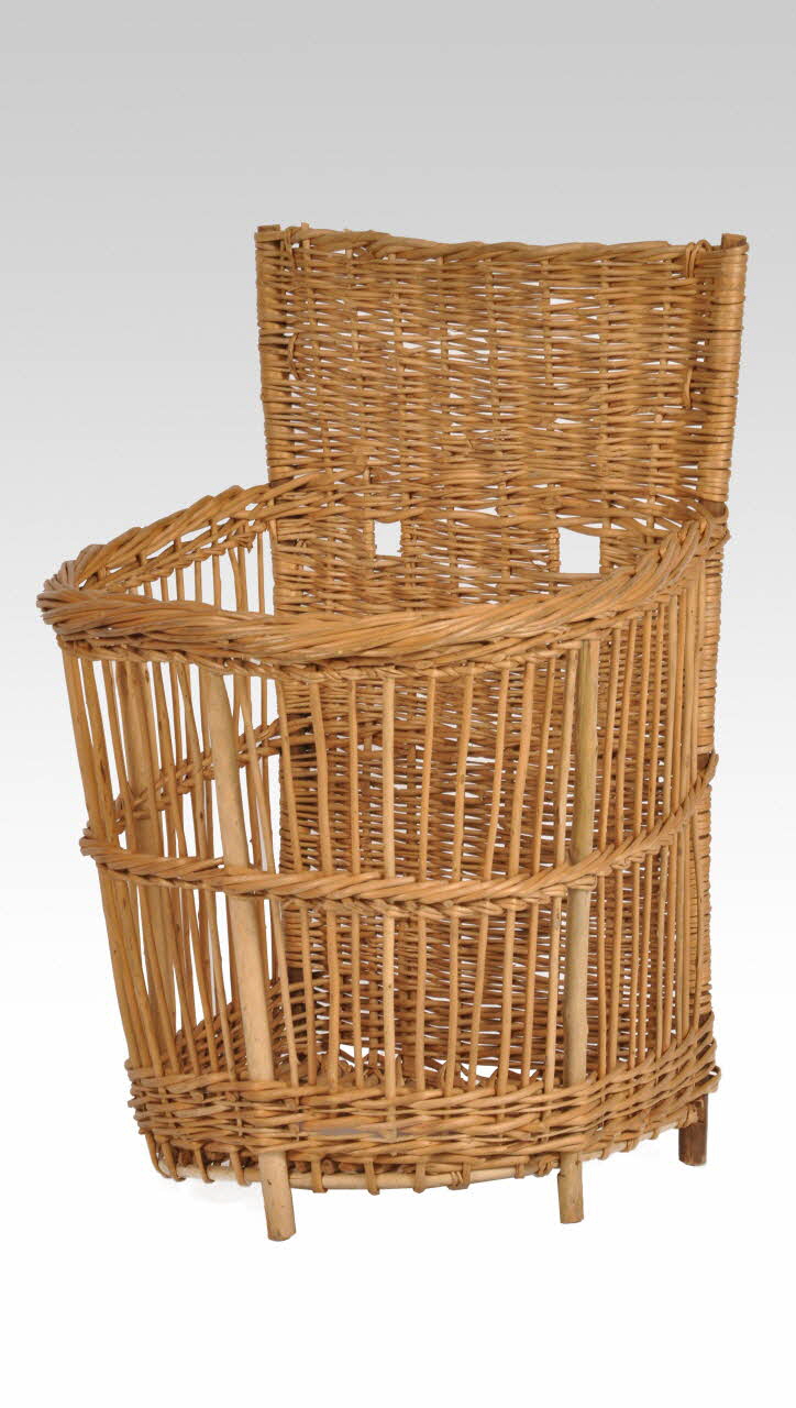 Luc Constant hotte à raisin Champagne-Ardenne, France 1947 1947.45.61 Photo Mucem