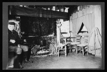 photographie Salle commune Ph.1985.22.2  Photo