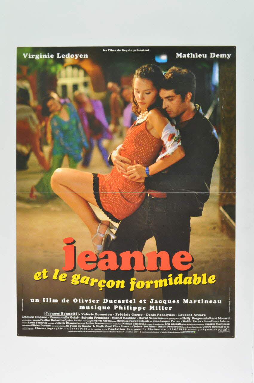 Films Du Requin Affiche de film "Jeanne et le garçon formidable" France 1998 2002.94.3 Photo Mucem