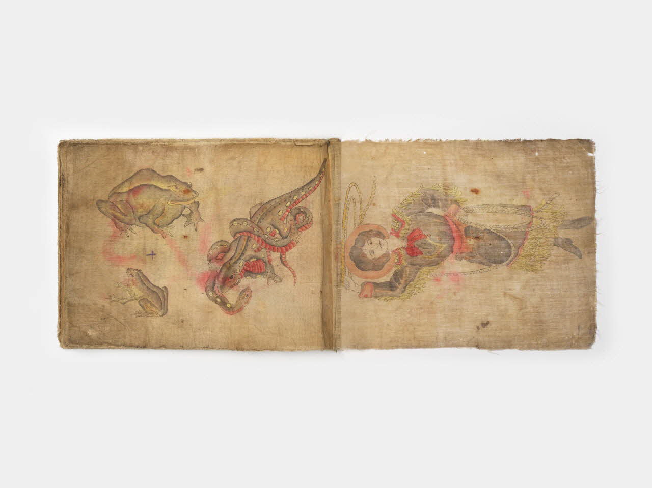 LIVRE D'ILLUSTRATION Carnet de modèles de tatouages 1963.150.2.1-45  Photo Mucem/ Yves Inchierman