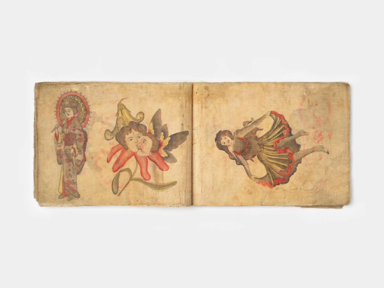 LIVRE D'ILLUSTRATION Carnet de modèles de tatouages 1963.150.2.1-45  Photo Mucem/ Yves Inchierman