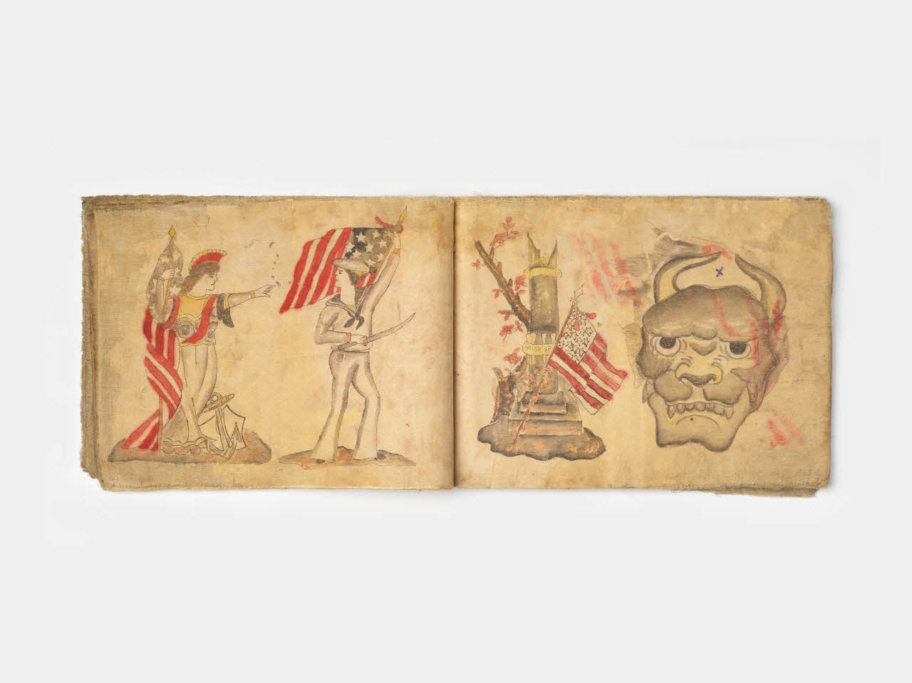 LIVRE D'ILLUSTRATION Carnet de modèles de tatouages 1963.150.2.1-45  Photo Mucem/ Yves Inchierman