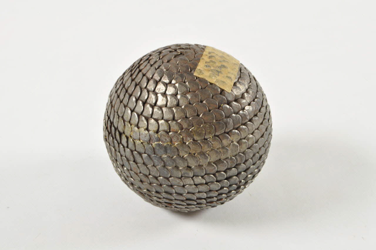 boule du jeu de boules 1946.62.10 Photo Mucem